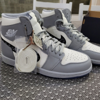 Кецове AirJordan1 x Dior, снимка 3 - Кецове - 44811020