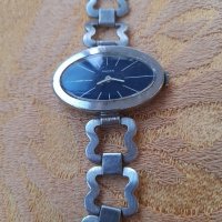 Стар дамски механичен часовник , снимка 4 - Антикварни и старинни предмети - 41837829