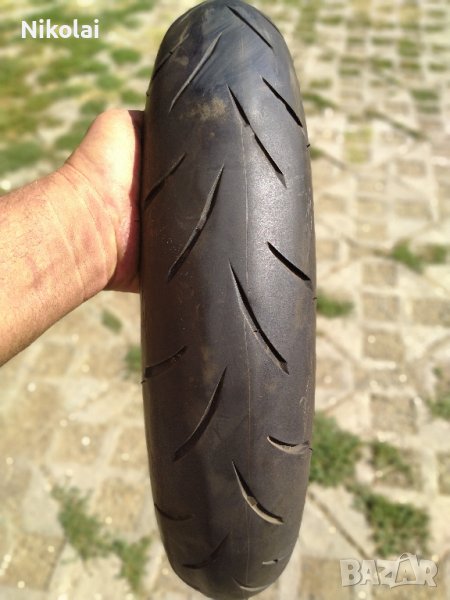 гума за мотор 120/70R17 Bridgestone, снимка 1