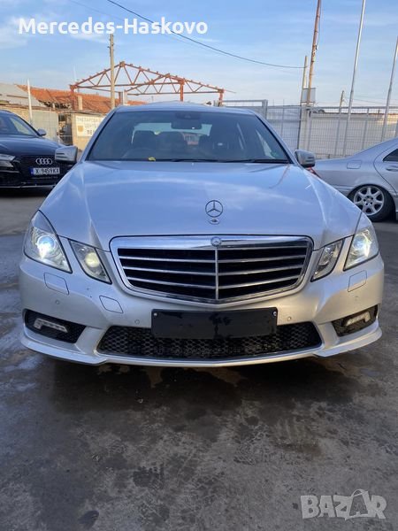 * ПРОДАВА СЕ НА ЧАСТИ* Мерцедес E220CDI W212 AMG BI-XENON, снимка 1