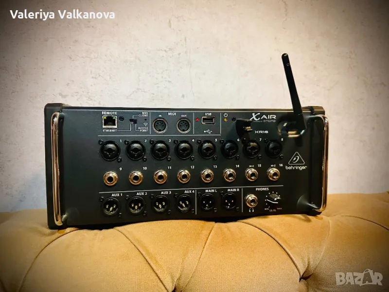 Цифров Миксер Behringer XAir XR16, снимка 1