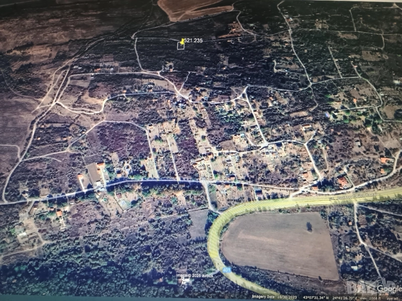 Вилно място с постройка, снимка 1