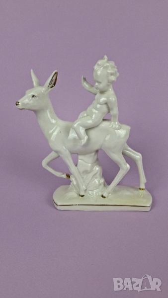 Порцеланова фигурка на дете, яздещо сърна - Thuringia, Германия, снимка 1