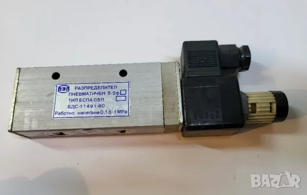 Пневматичен Разпределител Ф6 ЕСПА05л български с една бобина 24 волта право / 48 променливо 0,1-1МPa, снимка 1