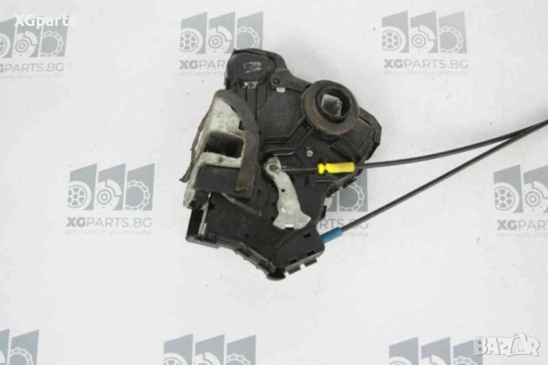 Брава врата предна лява за Toyota Auris (2006-2012), снимка 1