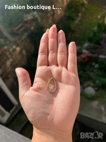 Златна висулка за колие с блестящи камъчета в формата на капка ❤️, снимка 1