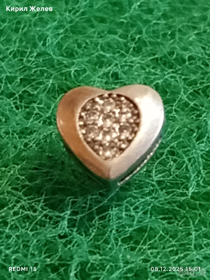 Сребърна обеца във формата на сърце с кристали 24490, снимка 1