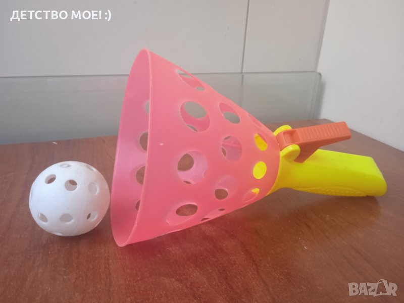 Самостоятелна игра с фуния и топче , снимка 1