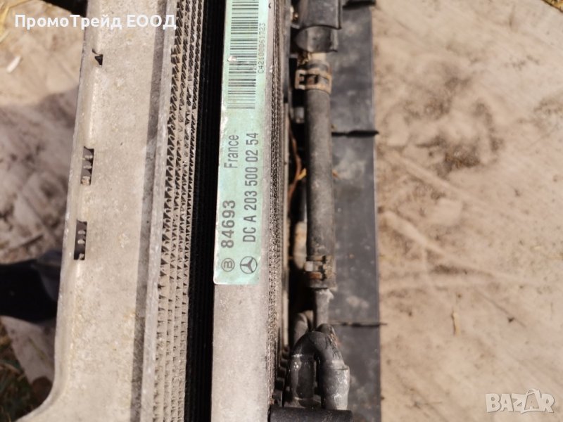 Воден климатичен маслен въздушен радиатор интеркулер Мерцедес СЛК Mercedes W209 CLK220 2035000254, снимка 1