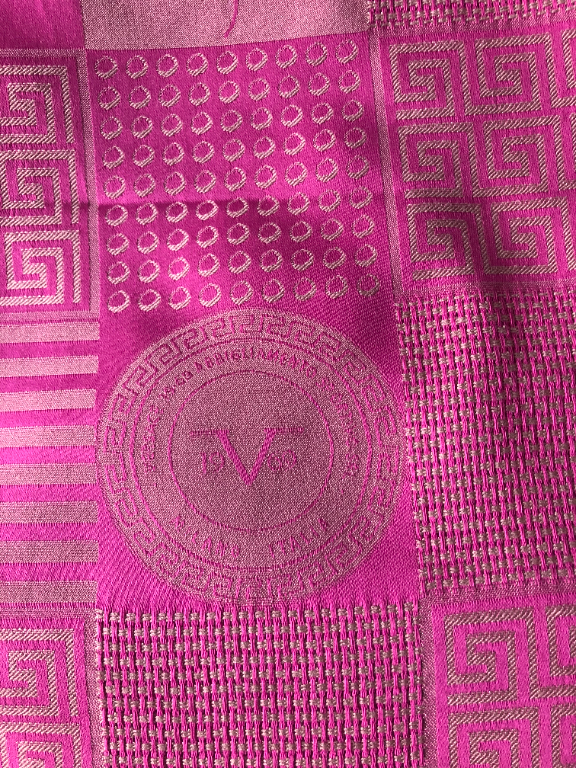 Versace шал в розово 100% оригинал в Шалове в гр. Варна - ID36392072 —  Bazar.bg