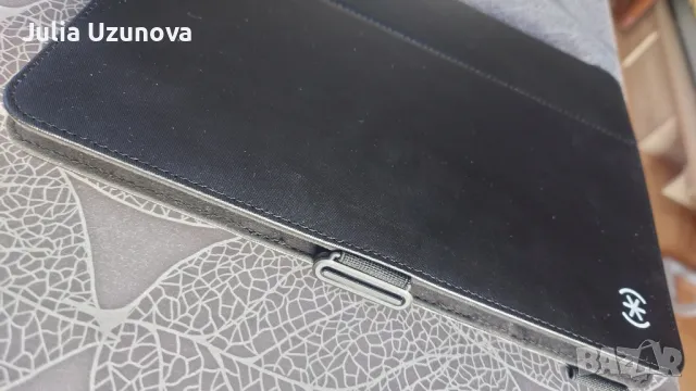 Калъф Speck 11.0 iPad Air 2024 Balance Folio Black, снимка 4 - Калъфи, кейсове - 48981957