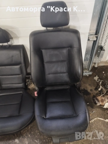 седалки предни и задни с 4 кори на врати за Мерцедес Е класа 212 седан 2010г черна кожа, снимка 4 - Части - 53166488
