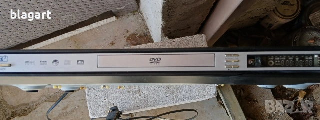 dvd плеар 2 броя.