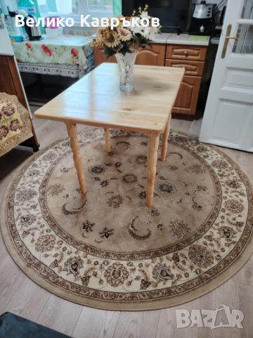 Маса от масив-70х70см, снимка 2 - Маси - 51146302