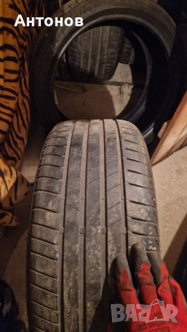 2 бр. Летни гуми 235 40 19 Bridgestone , снимка 5 - Гуми и джанти - 53651335