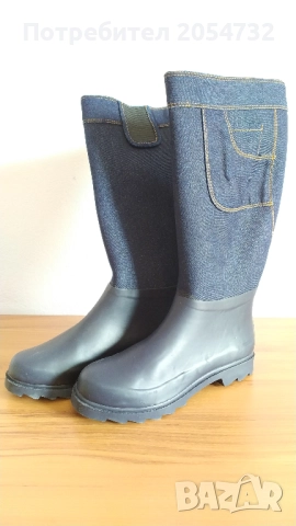 Нови ботуши с каучукова подметка и крачоли от дънкова материя - деним