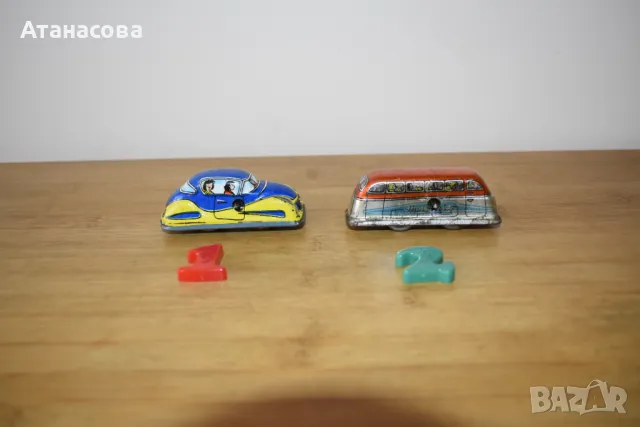 Механична метална ламаринена количка и автобус играчка, снимка 3 - Колекции - 47428127