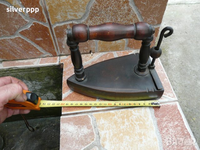  Стара автентична ютия на жар 