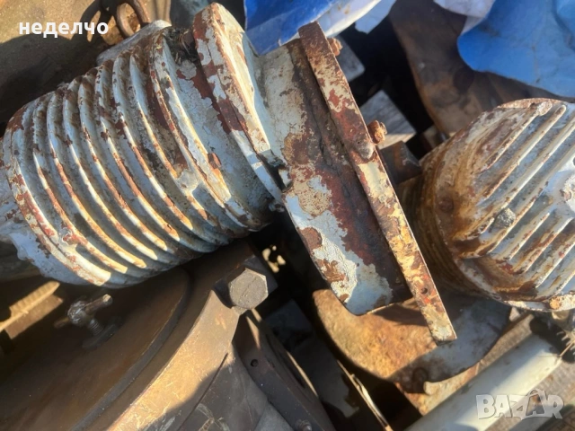 Кранови редуктори, снимка 2 - Резервни части за машини - 53445547