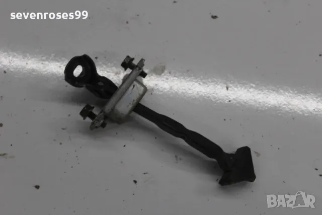 Стопер врата задна дясна Мазда 3 2008 2.3i 158hp Mazda 3 седан, снимка 2 - Части - 48508214