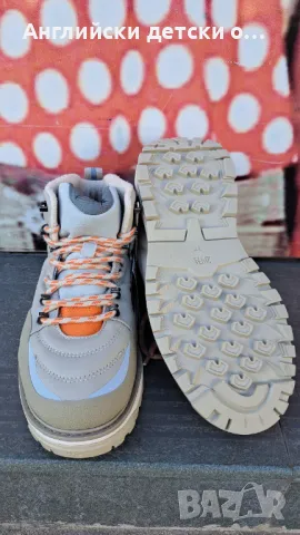 Английски детски кец/боти-Zara, снимка 9 - Детски боти и ботуши - 48771596