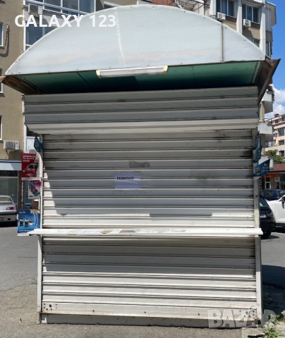 Продава павилион