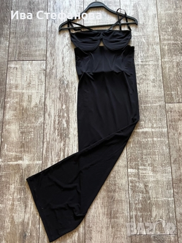 Нова елегнтна черна парти официална коктелна еластична миди midi дължина рокля тип бюстие корсет , снимка 2 - Рокли - 51860317