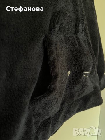 H&M черен пухкав суичър - 6-8 год., снимка 2 - Детски анцузи и суичери - 44397465