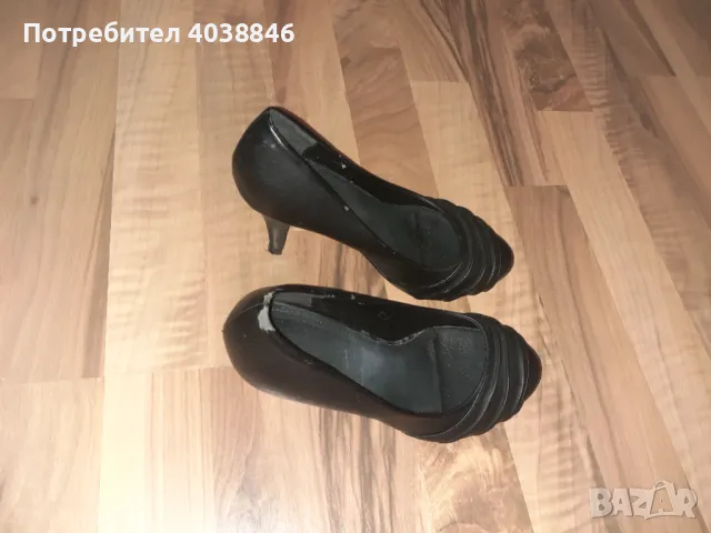  Черни дамски обувки на ток, снимка 2 - Дамски обувки на ток - 48031443