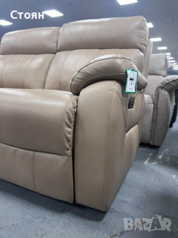Кремав кожен диван двойка с електрически релаксиращ механизъм, снимка 6 - Дивани и мека мебел - 41376628