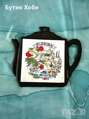 Керамична поставка с чугунена рамка