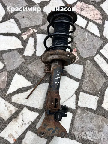 A2043201066. Амортисьор с пружина преден десен за Мерцедес Ц-класа W204. 