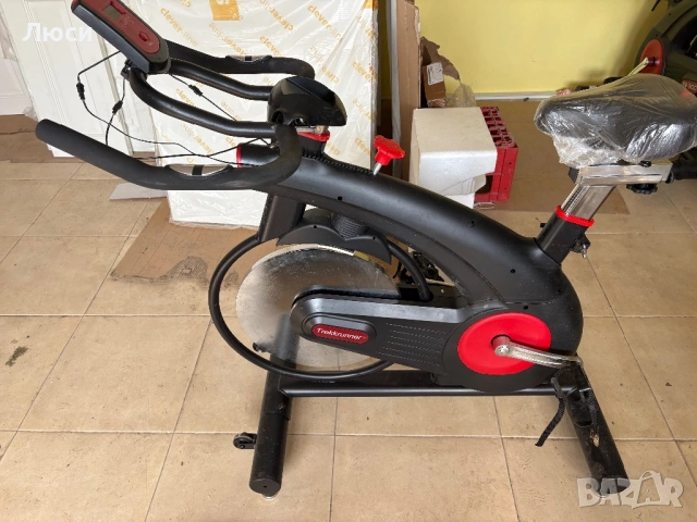Професионален спининг велосипед Trekkrunner ES300 