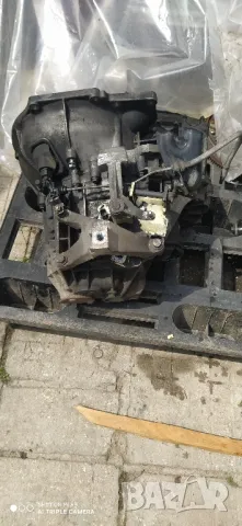 Скоростна кутия Ford focus 1.6tdci 109k.s, снимка 3 - Части - 36610023