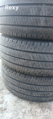 Гуми 235 65 16 Continental , снимка 2 - Гуми и джанти - 53738479