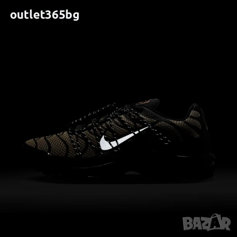 Nike - Air Max Plus Utility номер 38,38.5 дамски черни Оригинал Код 6504, снимка 5 - Маратонки - 51370966