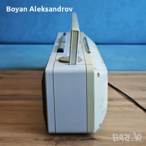 Ретро Стерео Радиокасетофон Telefunken RC 760 TS с Bass Booster – Немска Мощ, снимка 4 - Радиокасетофони, транзистори - 56068964