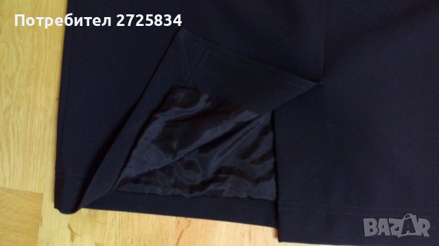 Нова пола Moschino Couture, Италия, IT 44, снимка 17 - Поли - 41799751