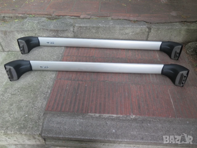 TOYOTA RAV4 след 2017,Оригинални напречни греди,thule, снимка 7 - Аксесоари и консумативи - 50828051