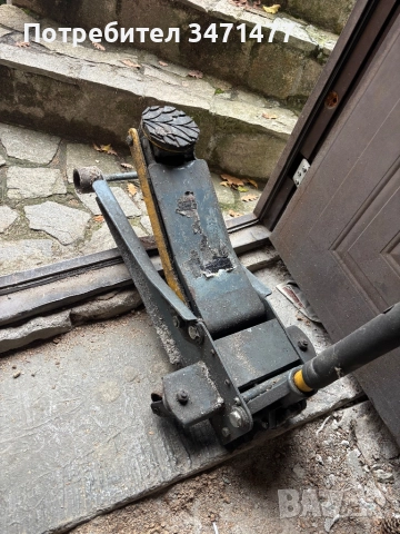 Крик 3 тона нископрофилен