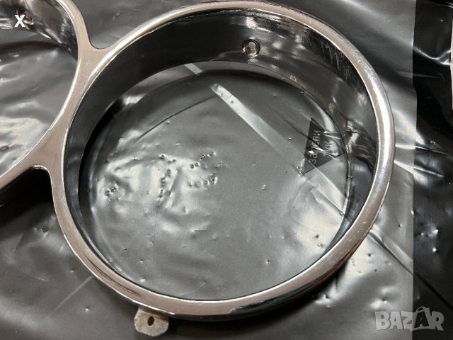 Гривна фар ВАЗ 2103 нова, оригинала, снимка 3 - Части - 39027762