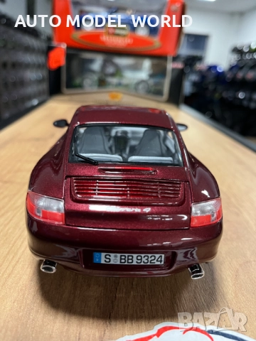 BBURAGO метален колекционерски модел PORSCHE CARRERA 911 1999г. 1:18, снимка 3 - Колекции - 52795103