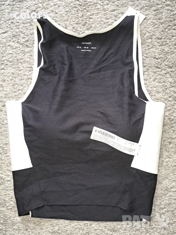 Спортен топ Oysho, снимка 8 - Спортни екипи - 52677527