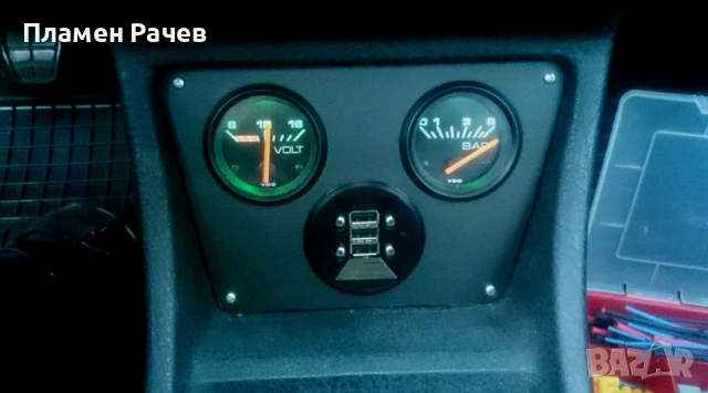 Стойки за уреди за автомобили., снимка 8 - Аксесоари и консумативи - 36354471