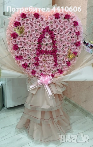 Ръчно изработен букет, сърцевиден шедьовър от 139 сапунени рози , снимка 2 - Други - 53658128