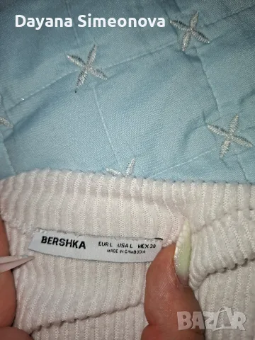 Дамски пуловер на Bershka, снимка 2 - Блузи с дълъг ръкав и пуловери - 55725004