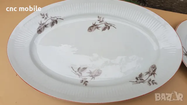 Плата и чинии - овални, снимка 4 - Чинии - 47560404