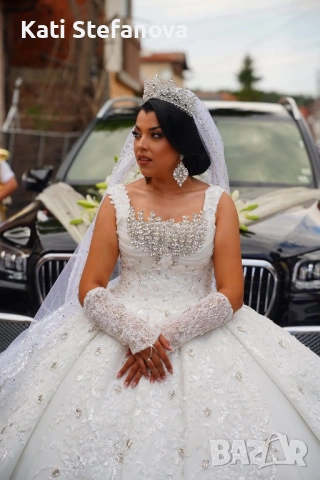 Сватбена рокля, снимка 4 - Сватбени рокли - 53459114