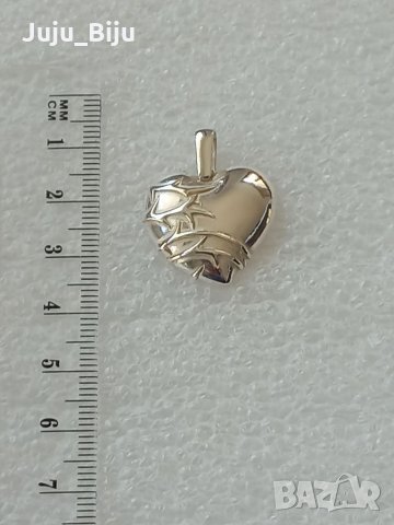 Сребърен медальон сърце , снимка 1 - Колиета, медальони, синджири - 34578302