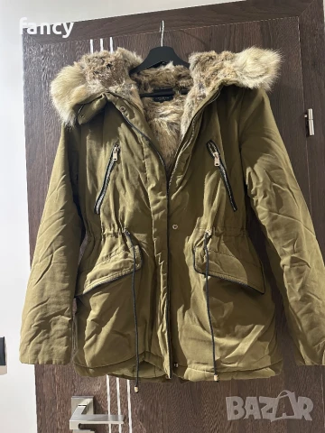 Зимна парка Zara 